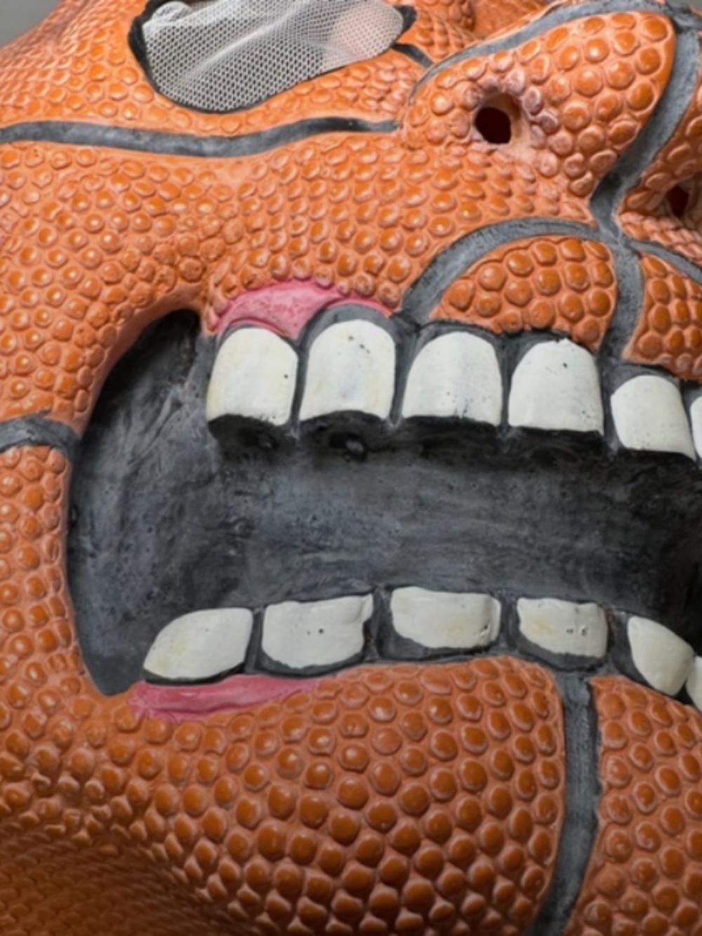 Easter Unlimited Inc. Basketball Head Sports Full Covered Rubber Halloween Mask - Picture 7 of 11